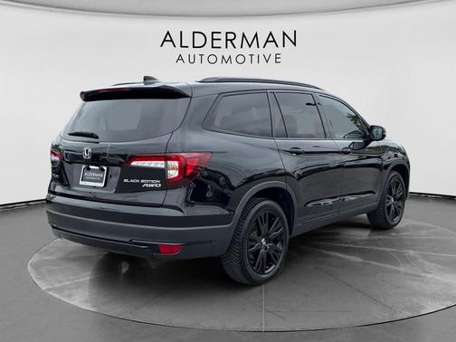 Crystal Black Pearl 2021 Honda Pilot AWD Black Edition