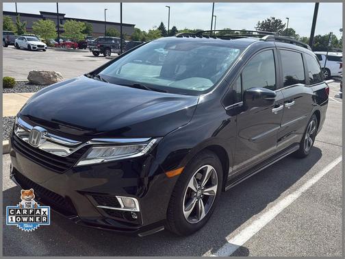 Crystal Black Pearl 2018 Honda Odyssey Touring
