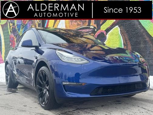 2023 Tesla Model Y Long Range Dual Motor All-Wheel Drive