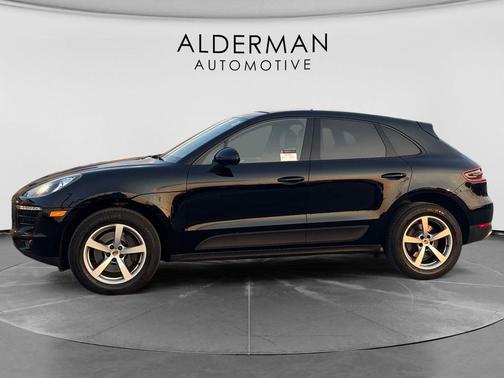 Black 2017 Porsche Macan Macan