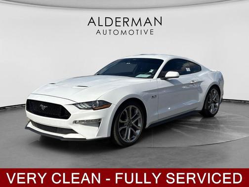 Oxford White 2022 Ford Mustang GT Premium