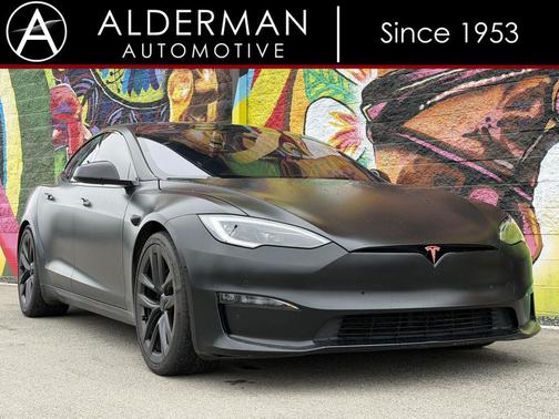 2022 Tesla Model S Plaid