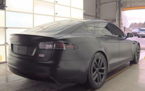 2022 Tesla Model S Plaid