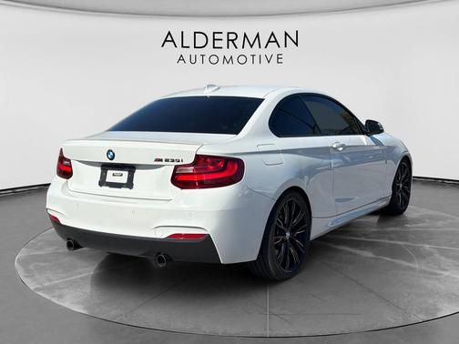 Alpine White 2015 BMW M235 M235i