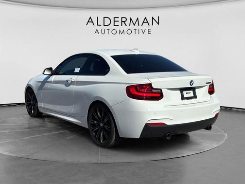 Alpine White 2015 BMW M235 M235i
