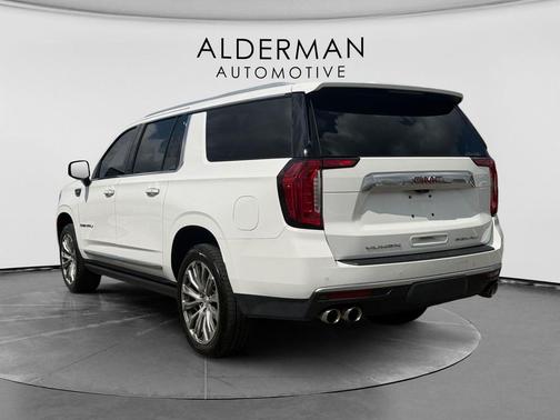 Summit White 2022 GMC Yukon XL Denali