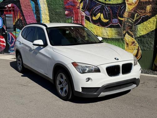 Alpine White 2014 BMW X1 sDrive 28i
