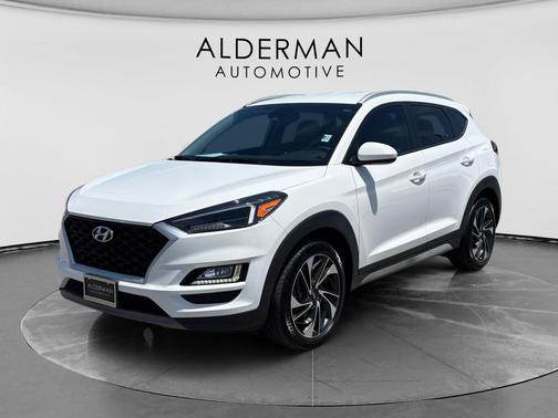 Dazzling White 2019 Hyundai TUCSON Sport
