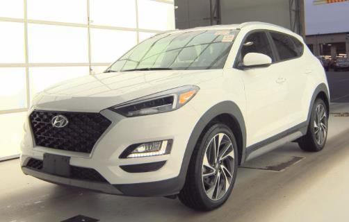 Dazzling White 2019 Hyundai TUCSON Sport