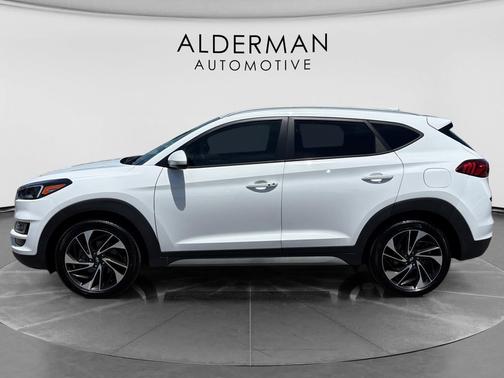 Dazzling White 2019 Hyundai TUCSON Sport