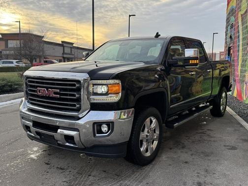 2017 GMC Sierra 2500 SLT