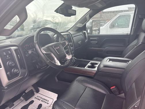 2017 GMC Sierra 2500 SLT