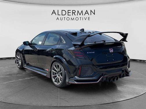 Crystal Black Pearl 2017 Honda Civic Type R Touring