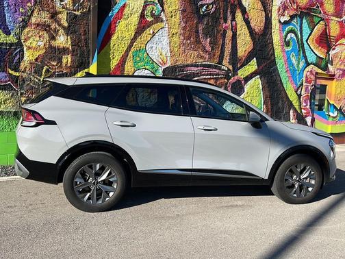 2023 Kia Sportage SX