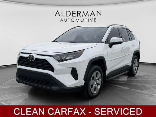 Super White 2019 Toyota RAV4 LE