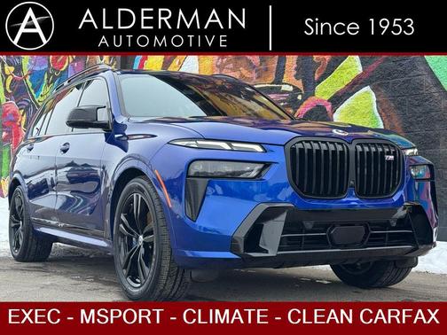 2023 BMW X7 M60i
