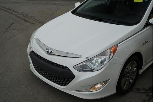2014 Hyundai SONATA Hybrid Limited