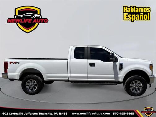 Oxford White 2017 Ford F-250 FX4 SuperCab 4WD