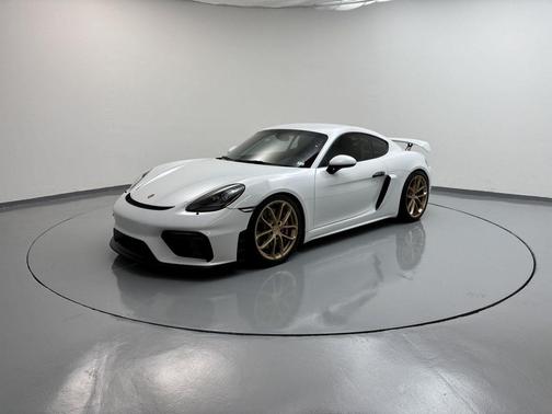 2020 Porsche 718 Cayman GT4