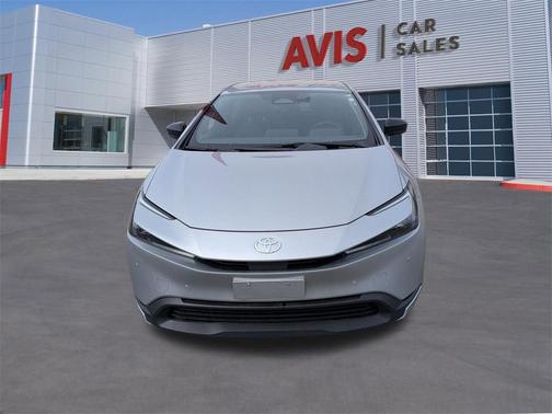2025 Toyota Prius LE