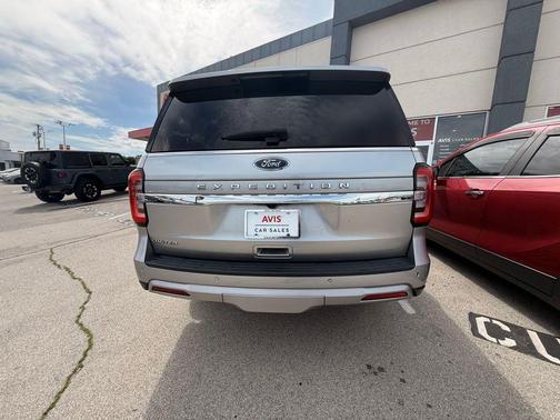 Iconic Silver Metallic 2024 Ford Expedition Limited