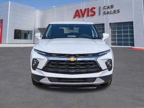 Summit White 2025 Chevrolet Blazer 2LT