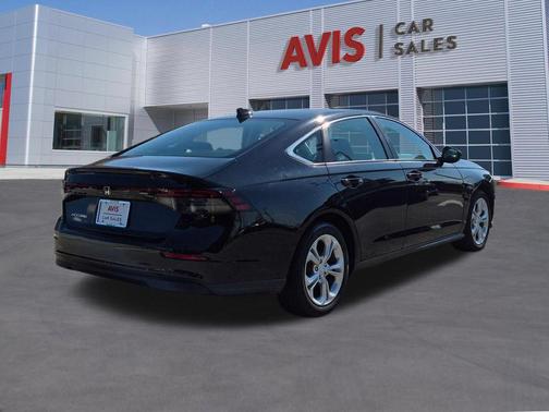 Crystal Black Pearl 2025 Honda Accord LX 1.5T