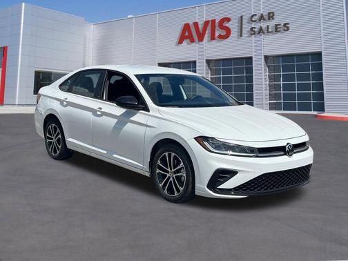 Pure White 2025 Volkswagen Jetta 1.5T Sport