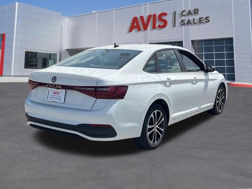 Pure White 2025 Volkswagen Jetta 1.5T Sport