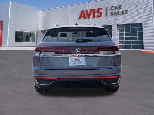 2025 Volkswagen Atlas Cross Sport 2.0T SE w/Technology
