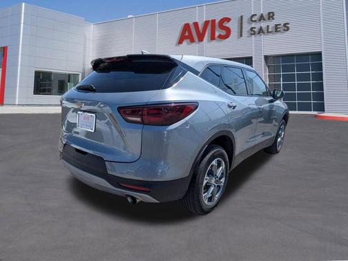 Sterling Gray Metallic 2025 Chevrolet Blazer 2LT