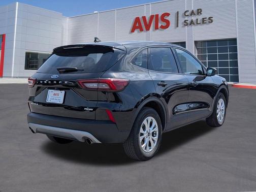 Agate Black Metallic 2025 Ford Escape Active