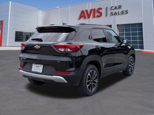 Mosaic Black Metallic 2025 Chevrolet Trailblazer LT