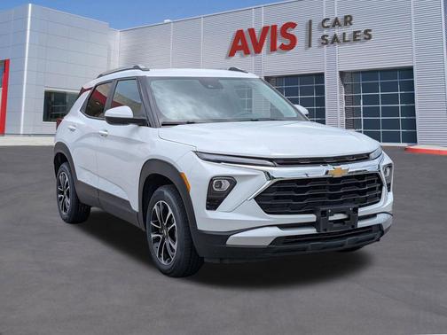 Summit White 2025 Chevrolet Trailblazer LT
