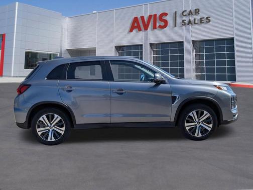 Alloy Silver Metallic 2025 Mitsubishi Outlander Sport SE