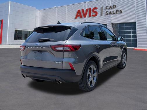 Carbonized Gray Metallic 2025 Ford Escape ST-Line