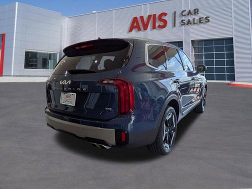 2025 Kia Telluride S