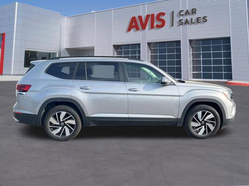 2025 Volkswagen Atlas 2.0T SE w/Technology 4MOTION
