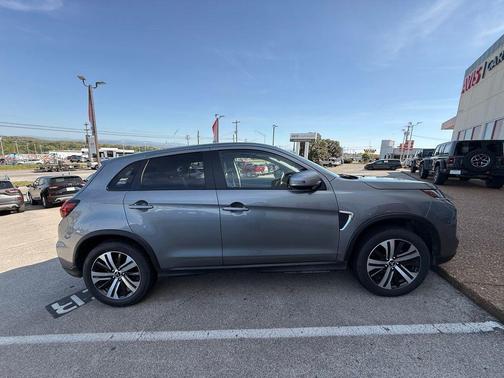 2025 Mitsubishi Outlander Sport SE