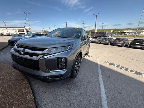 2025 Mitsubishi Outlander Sport SE
