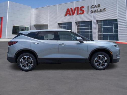 Sterling Gray Metallic 2025 Chevrolet Blazer 2LT