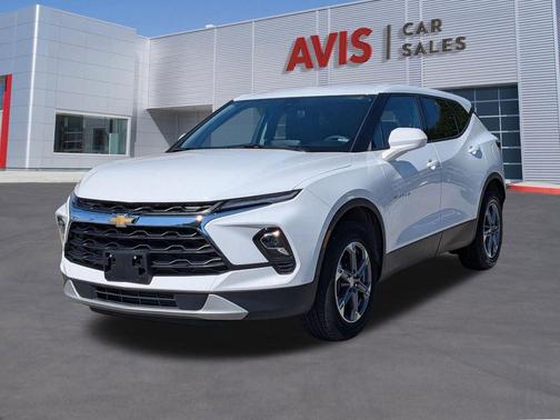 Summit White 2025 Chevrolet Blazer 2LT