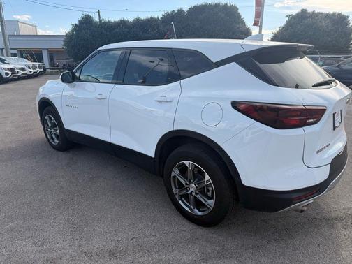 Summit White 2025 Chevrolet Blazer 2LT