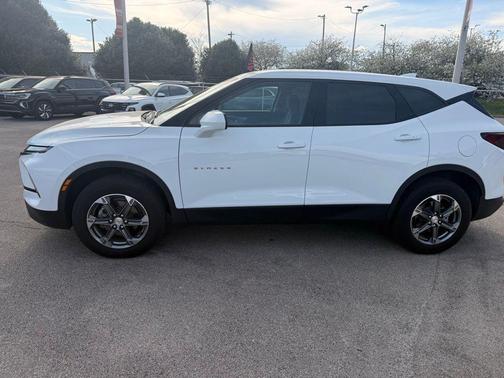 Summit White 2025 Chevrolet Blazer 2LT