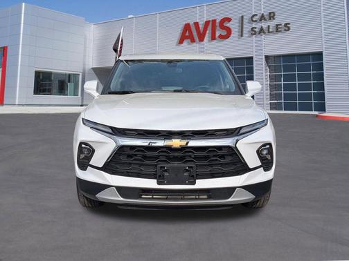 Summit White 2025 Chevrolet Blazer 2LT