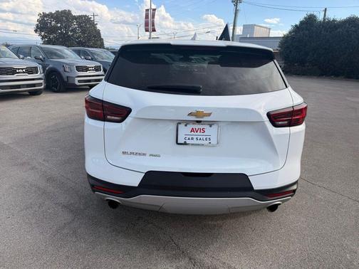 Summit White 2025 Chevrolet Blazer 2LT