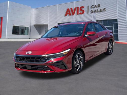 Ultimate Red 2025 Hyundai ELANTRA SEL