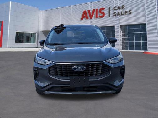 Carbonized Gray Metallic 2025 Ford Escape Active