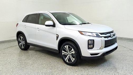 2025 Mitsubishi Outlander Sport ES