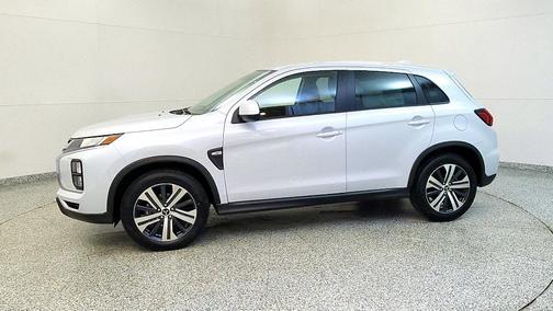 2025 Mitsubishi Outlander Sport ES